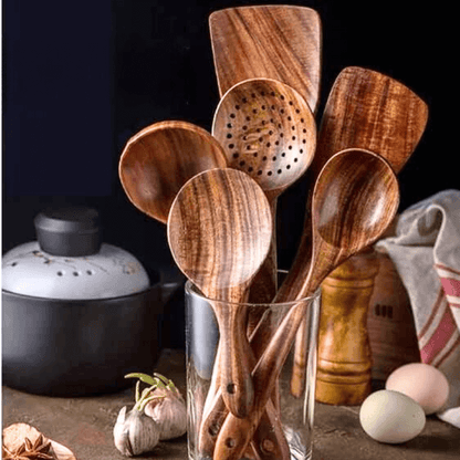 Handcrafted teak wood kitchen utensil set with ceramic holder - Living Mozaic